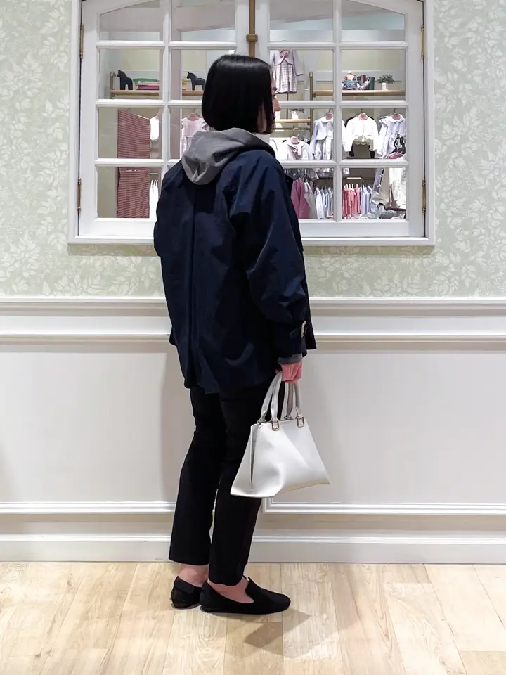 ANY MIKA コーディネート画像