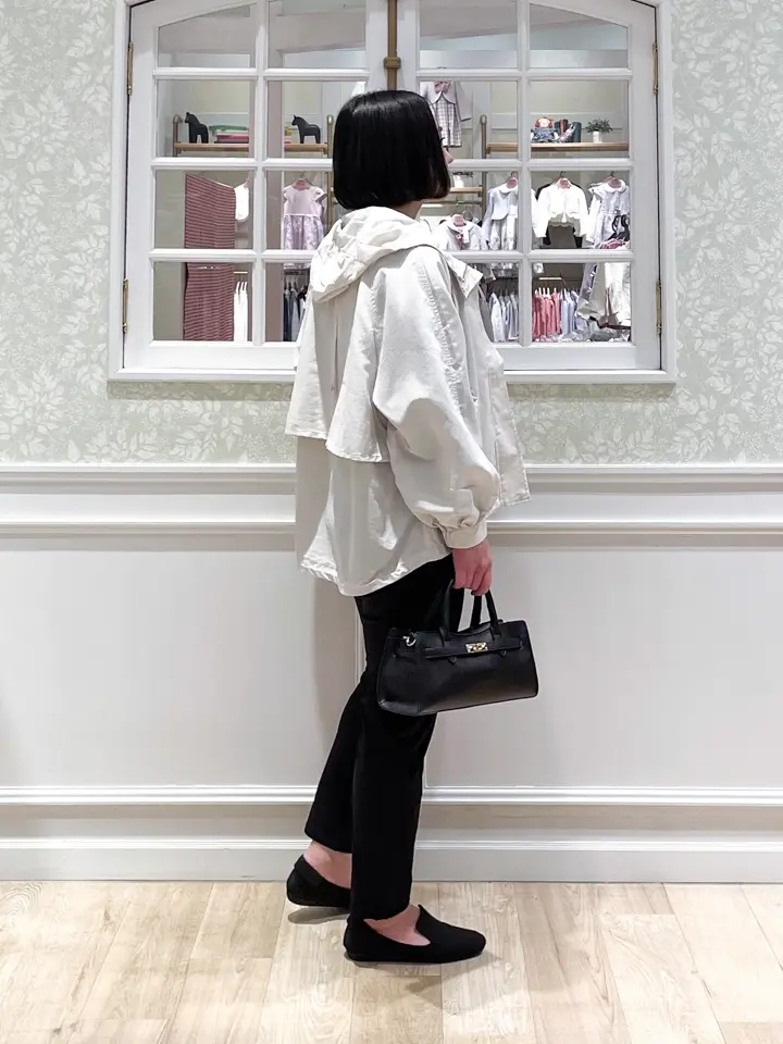 ANY MIKA コーディネート画像