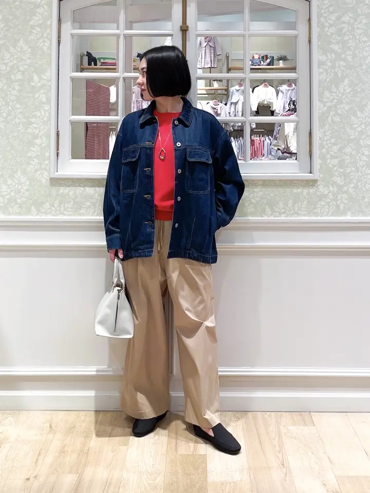 ANY MIKA コーディネート画像