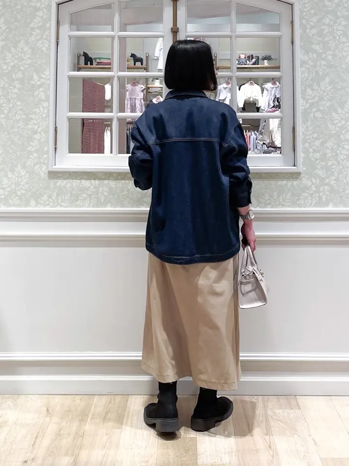 ANY MIKA コーディネート画像