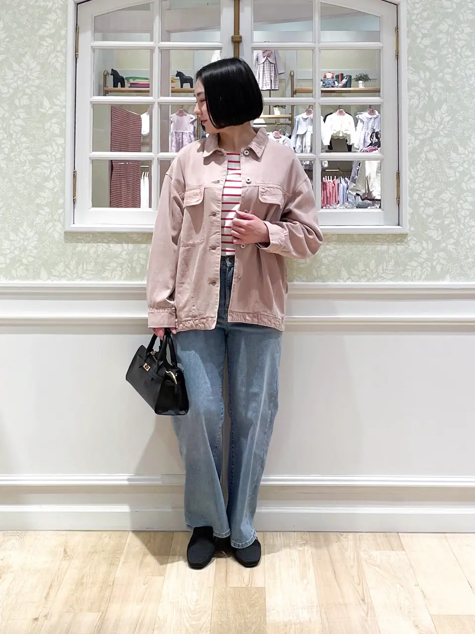 ANY MIKA コーディネート画像