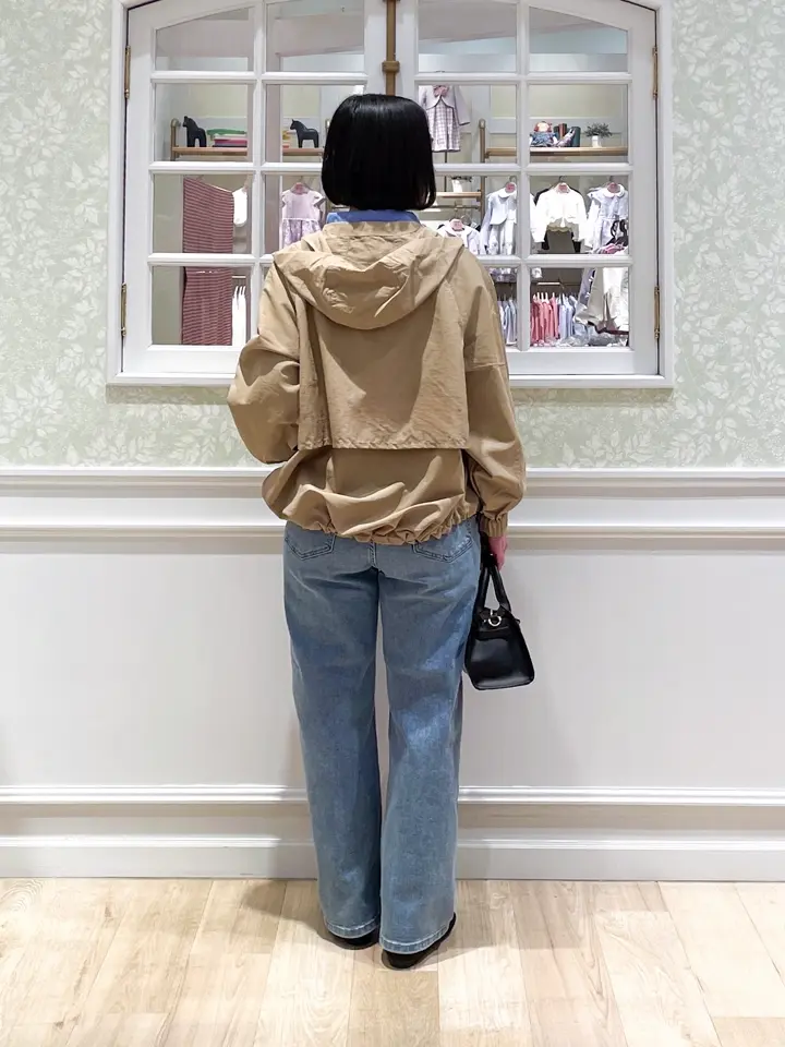 ANY MIKA コーディネート画像