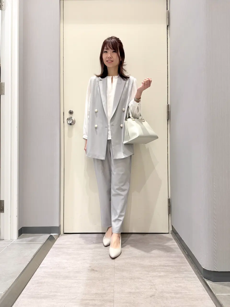  金井 コーディネート画像