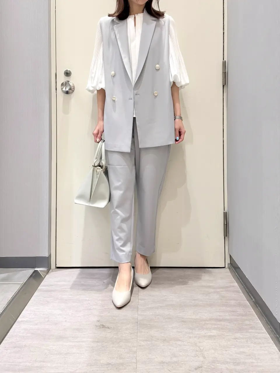 ANY 金井 コーディネート画像