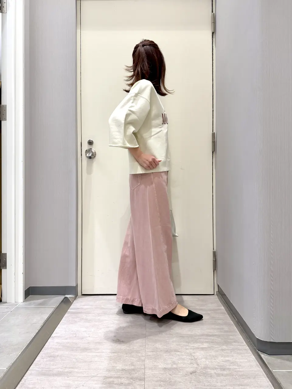 ANY 金井 コーディネート画像