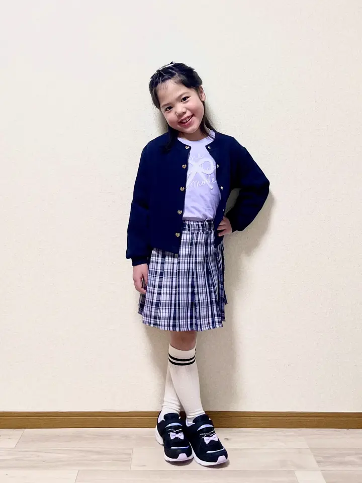 ANY MIKA コーディネート画像