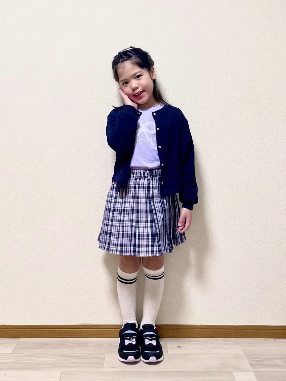 ANY MIKA コーディネート画像