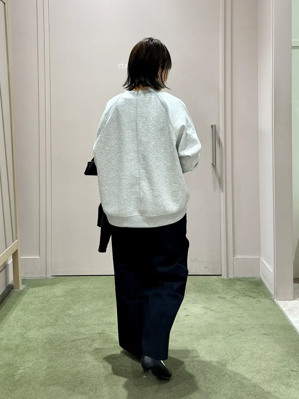 ANY フジコ コーディネート画像