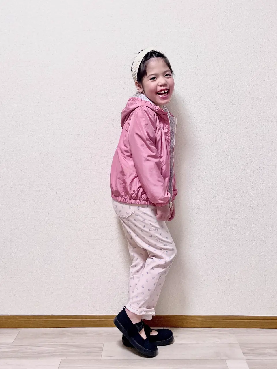 ANY MIKA コーディネート画像