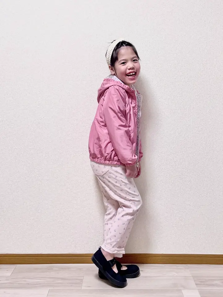 ANY MIKA コーディネート画像