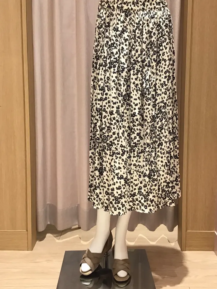 ANY 本吉 コーディネート画像