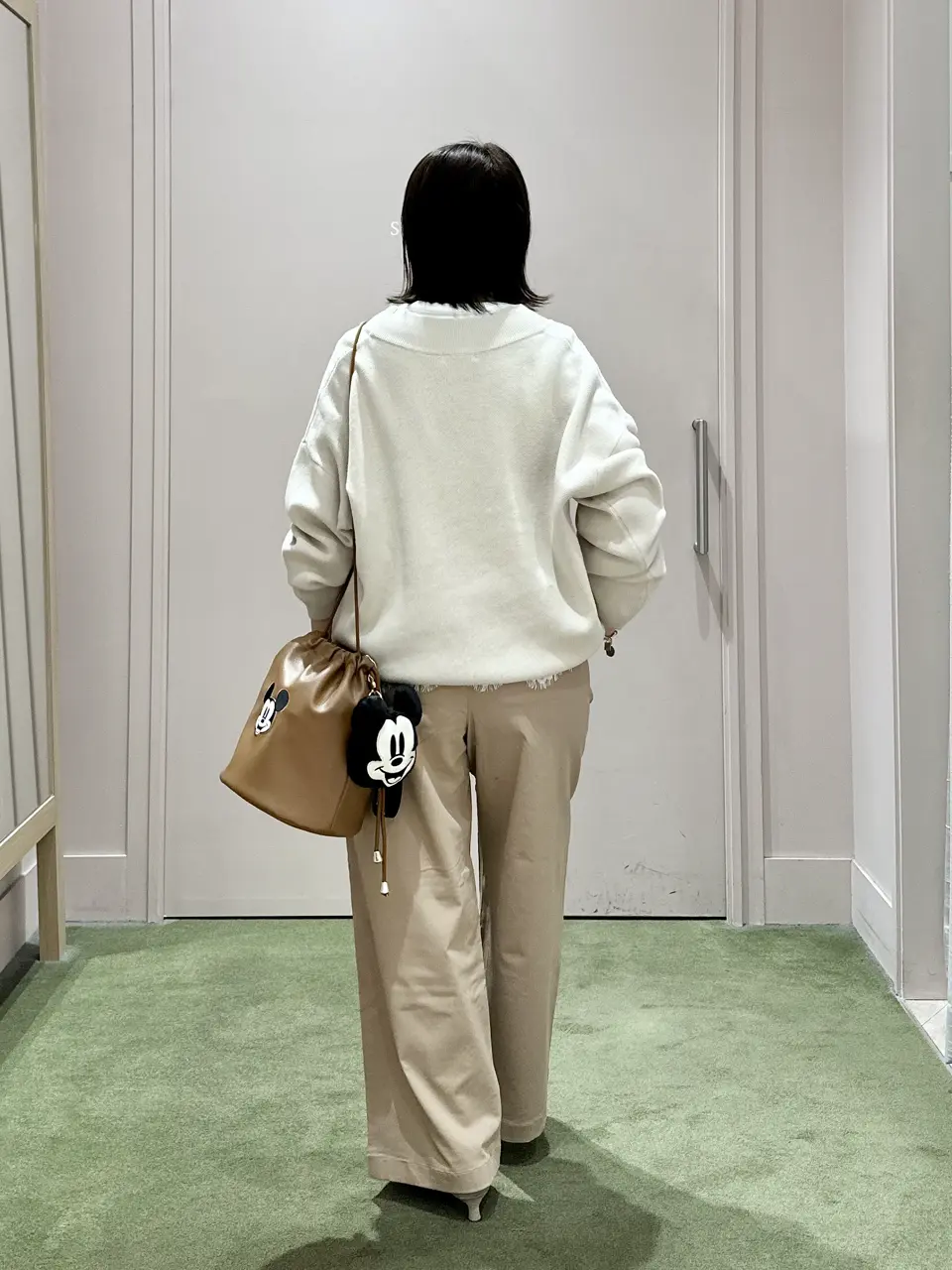 ANY フジコ コーディネート画像