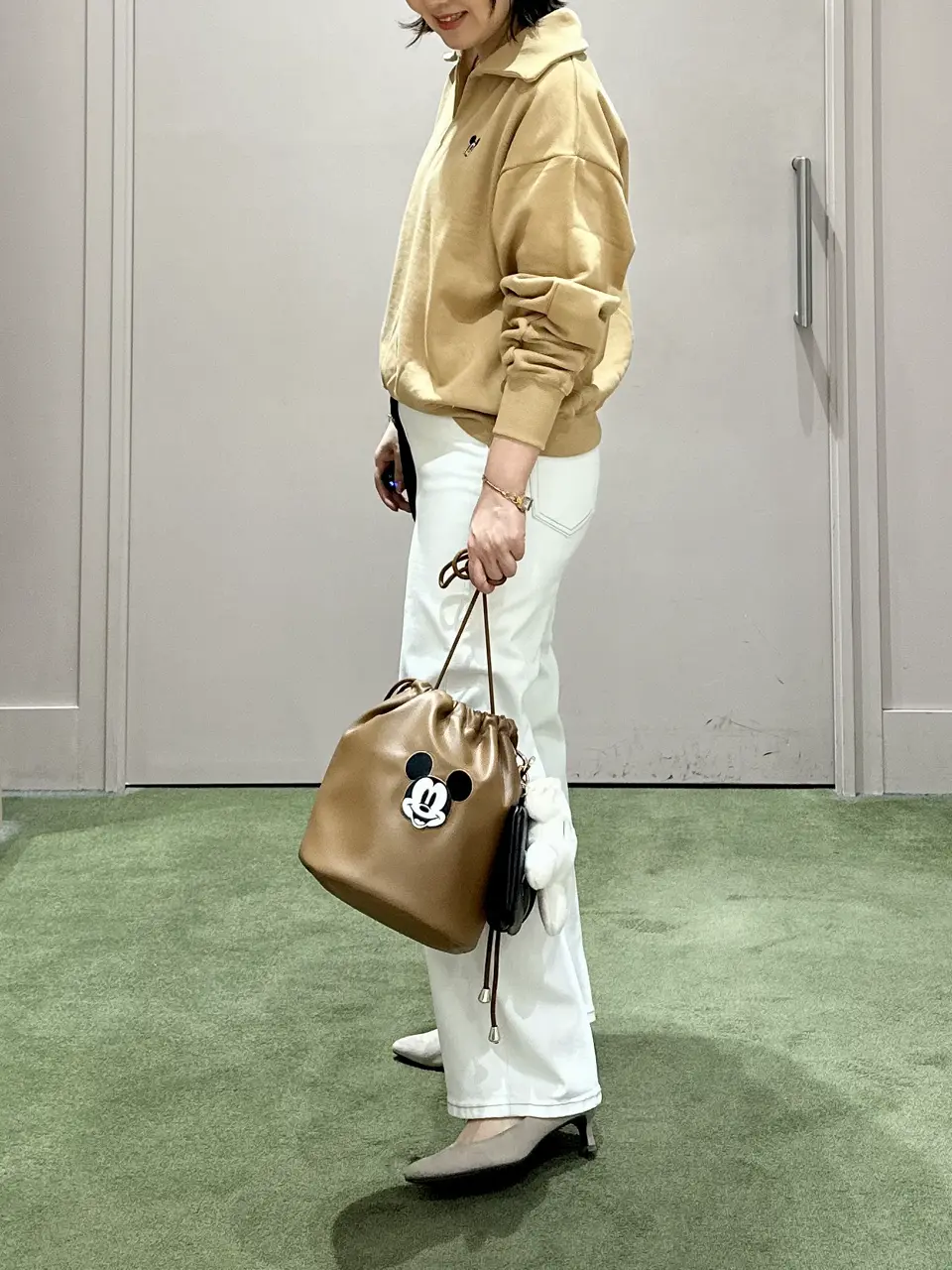 ANY フジコ コーディネート画像