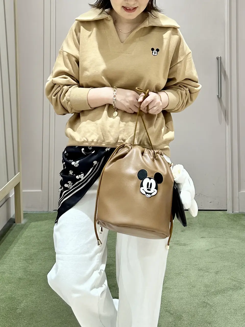 ANY フジコ コーディネート画像