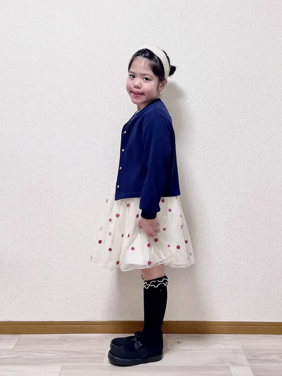 ANY MIKA コーディネート画像