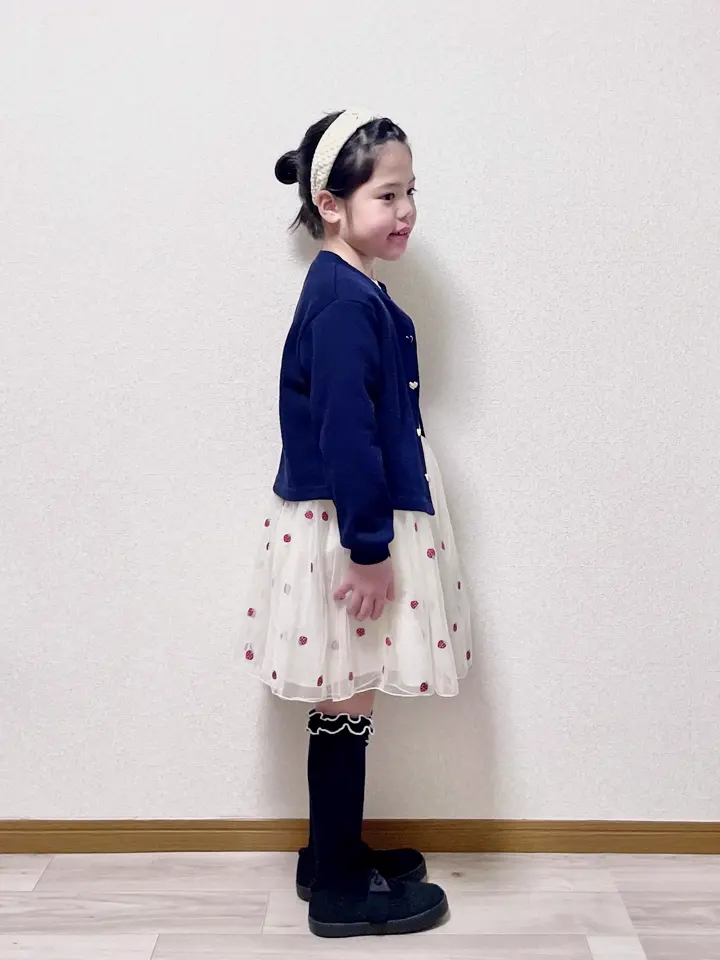 ANY MIKA コーディネート画像