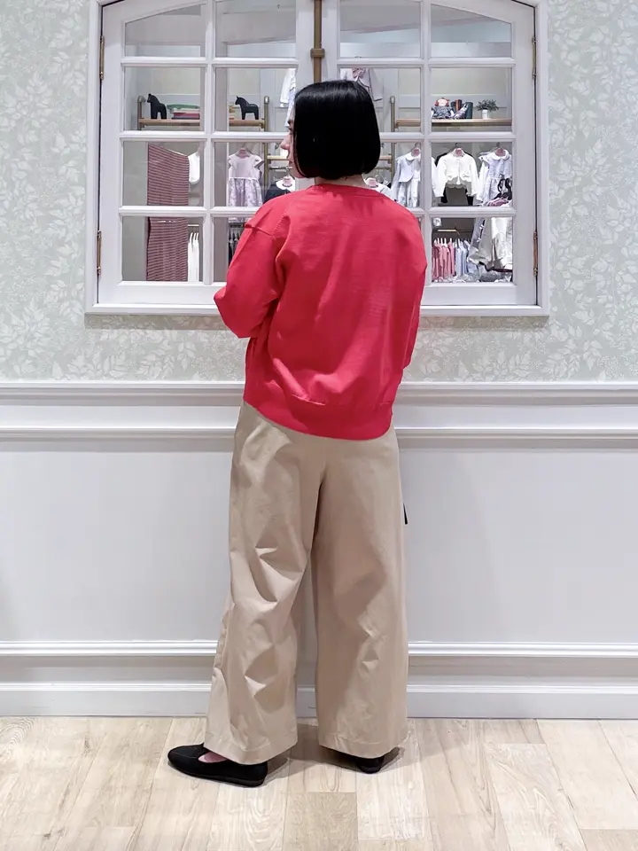 ANY MIKA コーディネート画像