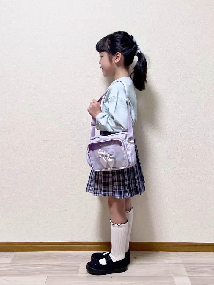 ANY MIKA コーディネート画像