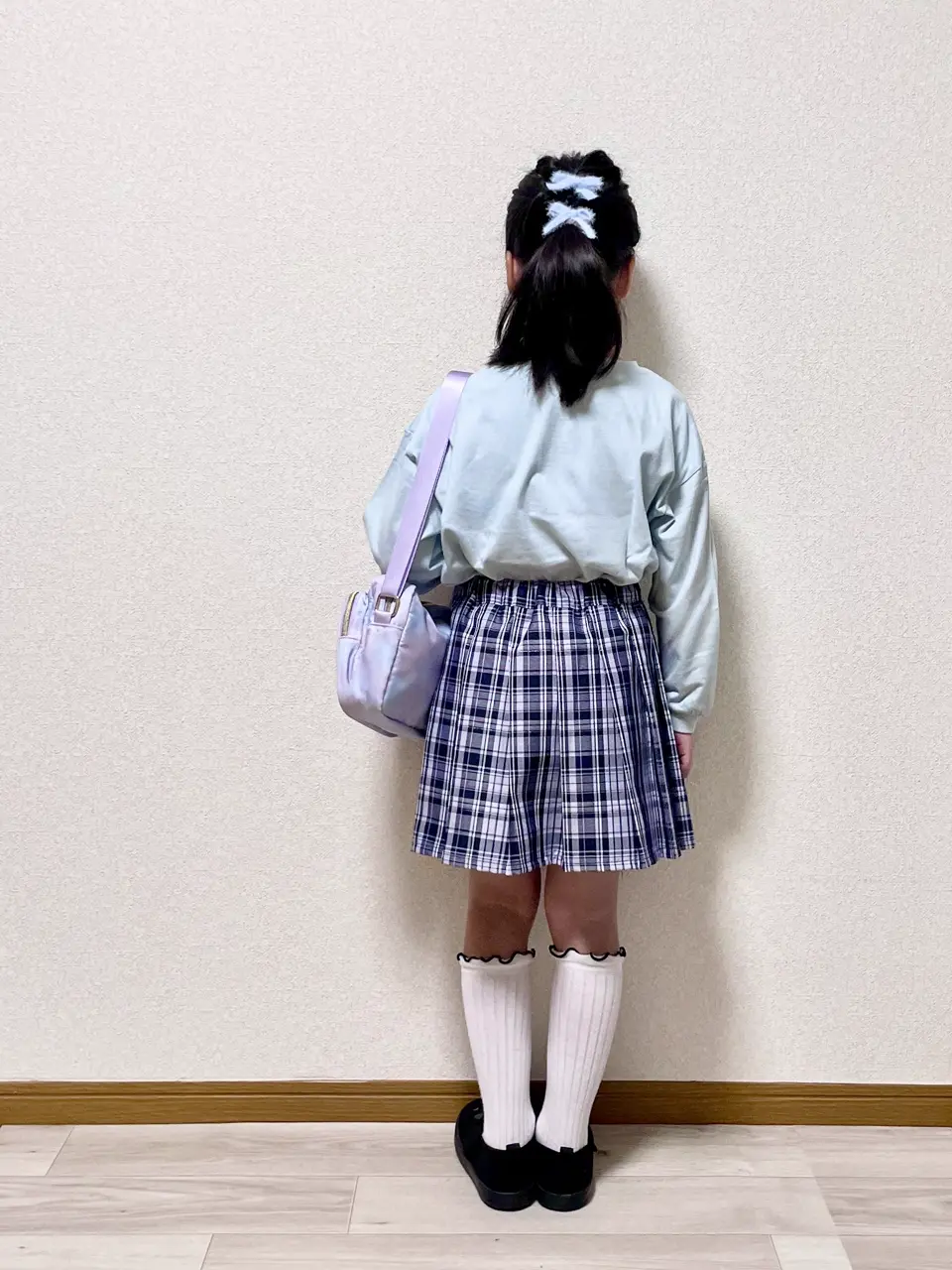 ANY MIKA コーディネート画像