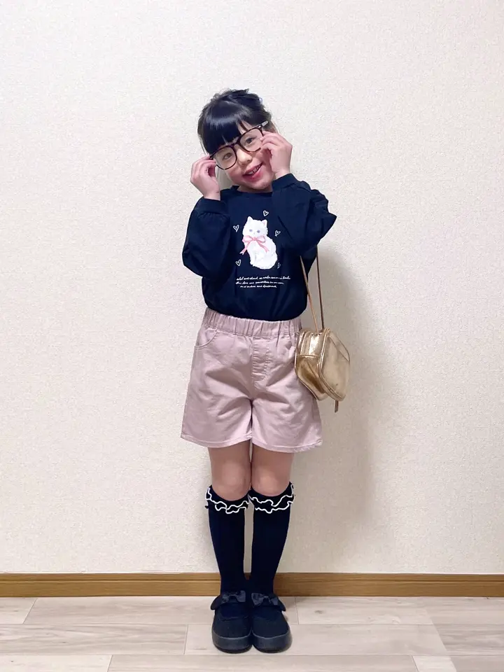 ANY MIKA コーディネート画像