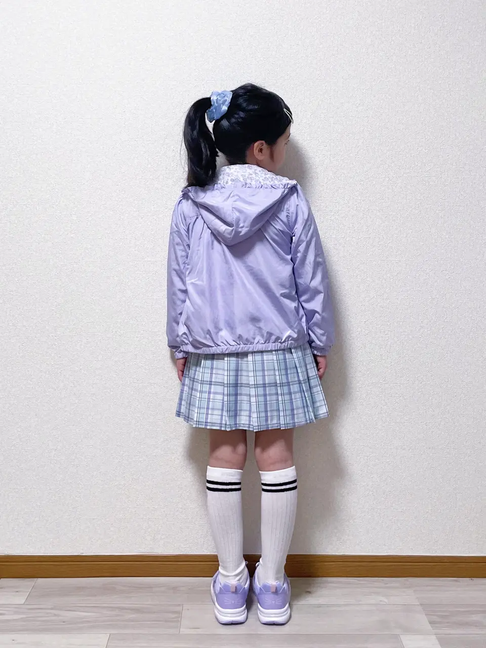 ANY MIKA コーディネート画像