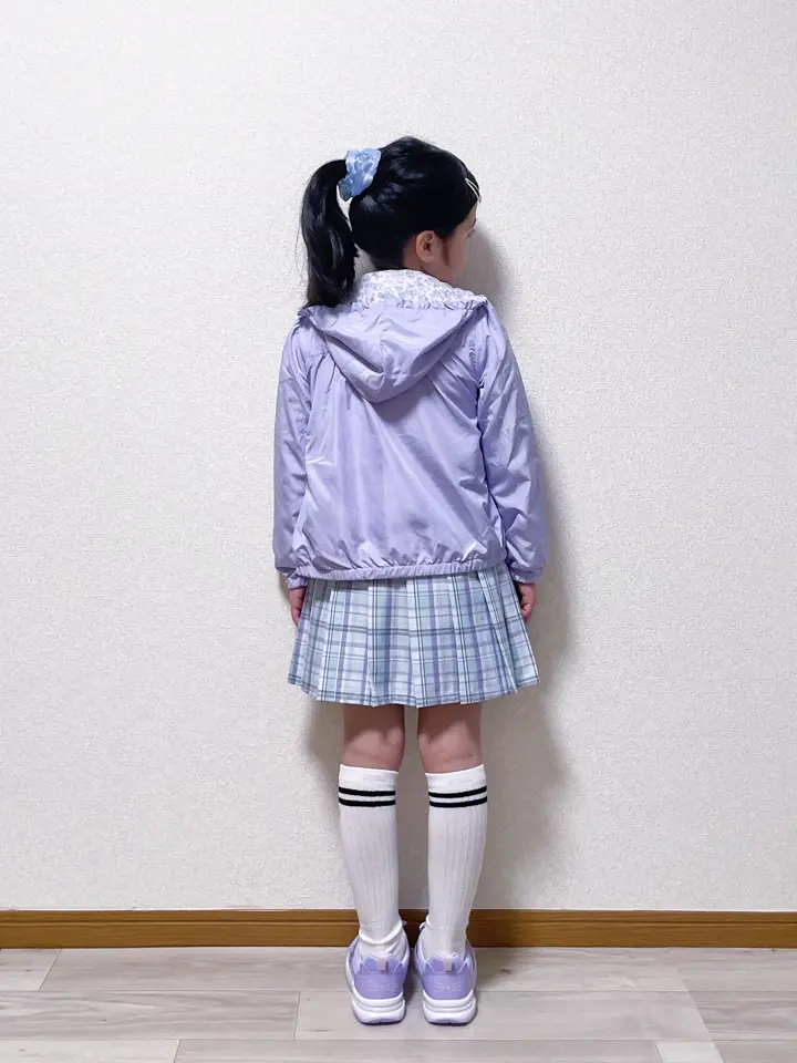 ANY MIKA コーディネート画像