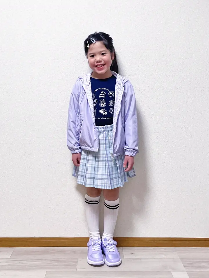 ANY MIKA コーディネート画像