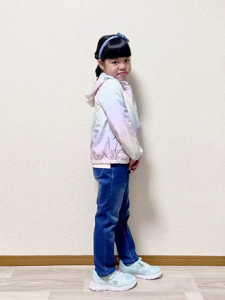 ANY MIKA コーディネート画像