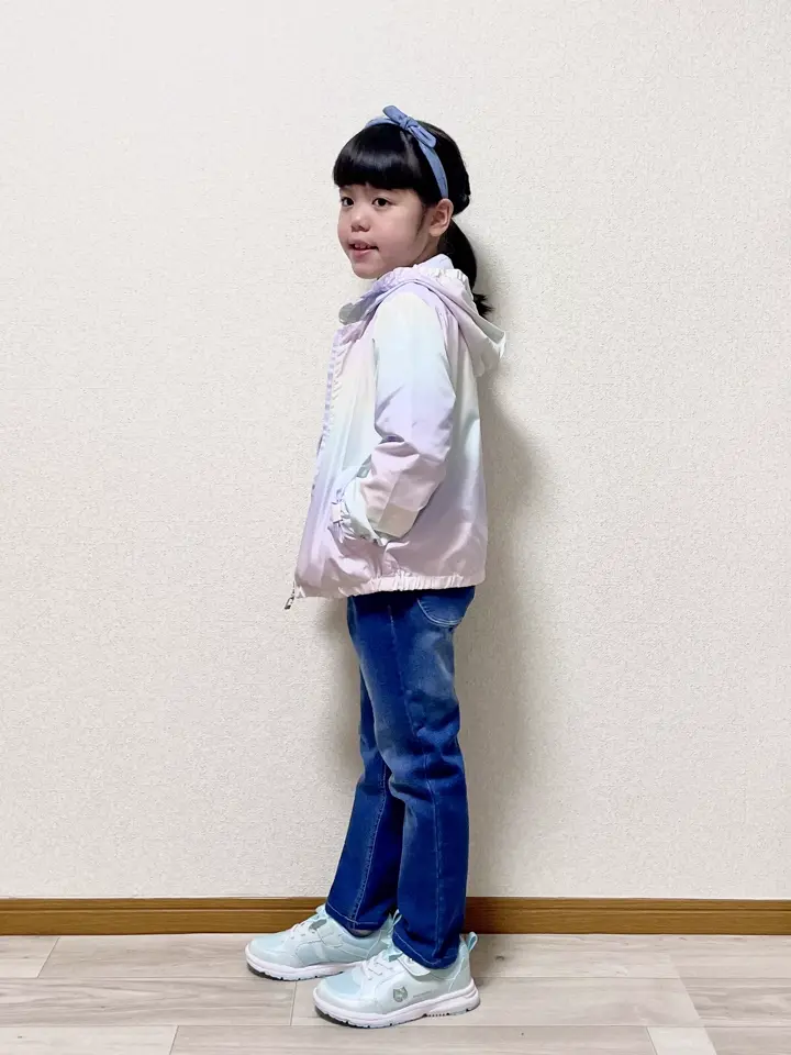 ANY MIKA コーディネート画像