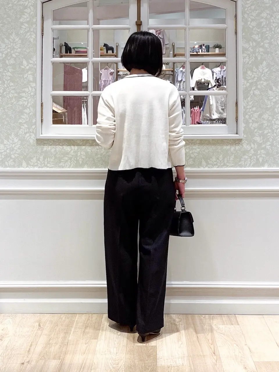 ONWARD CROSSET SELECT MIKA コーディネート画像