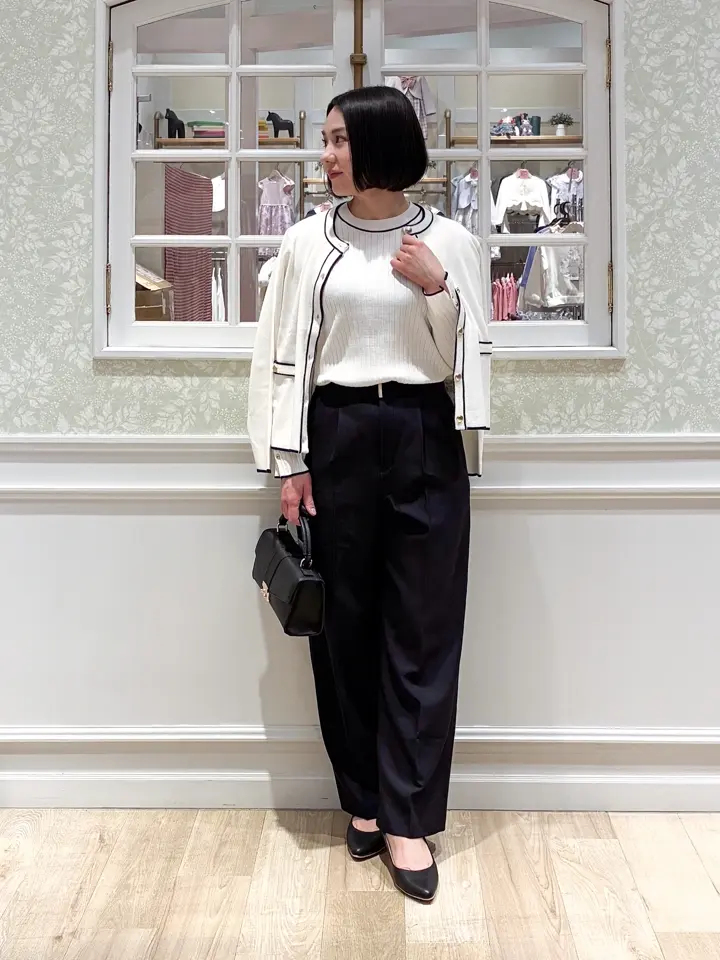 ANY SIS MIKA コーディネート画像