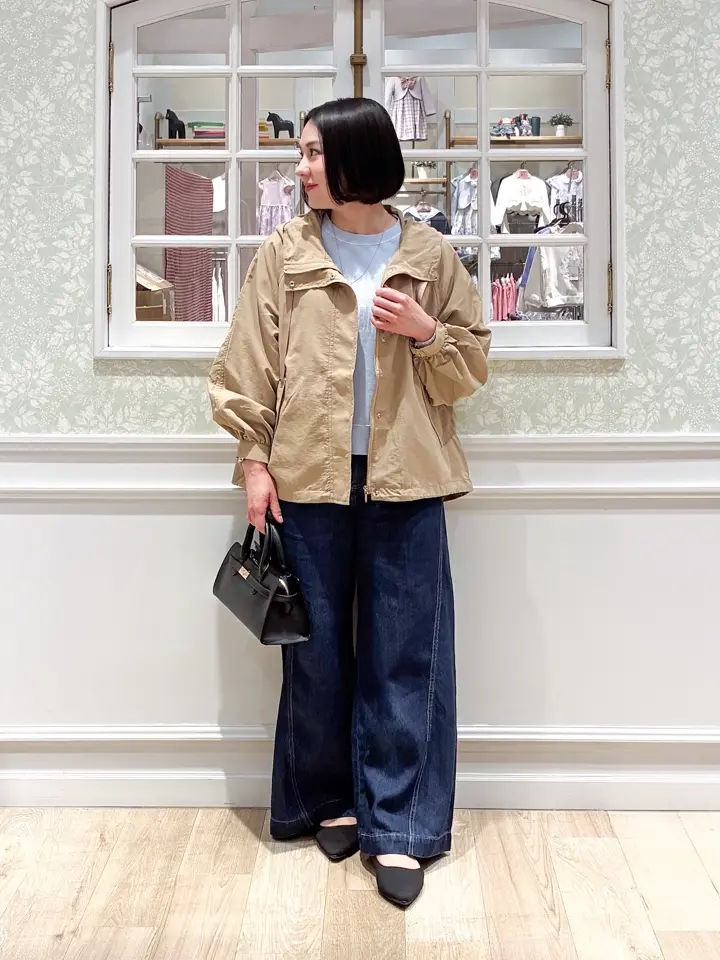 ANY MIKA コーディネート画像