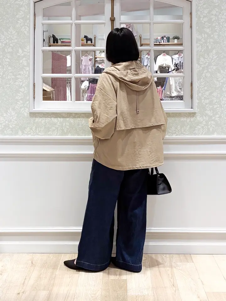 ANY MIKA コーディネート画像