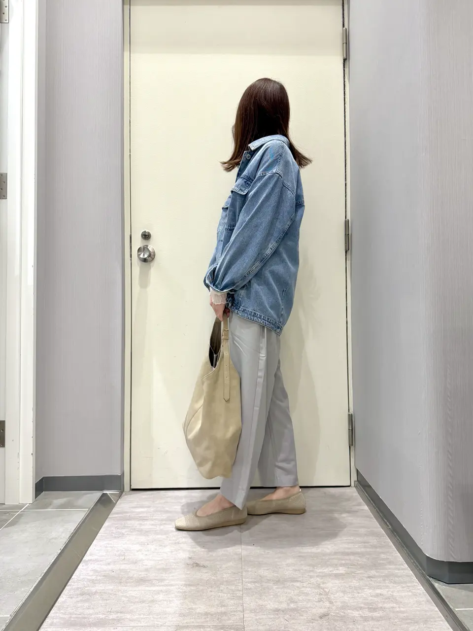 ANY 金井 コーディネート画像