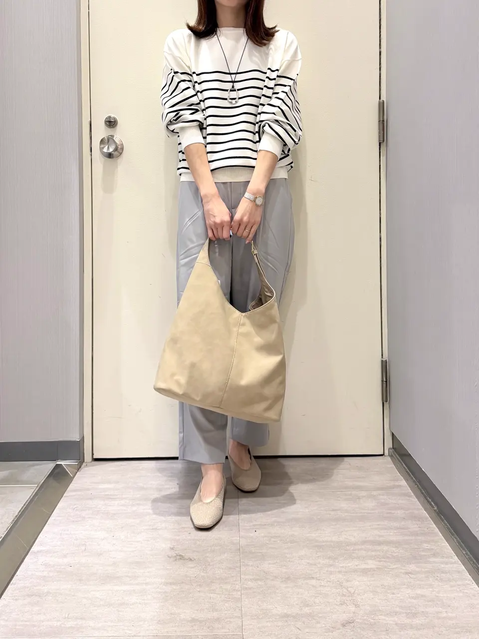 ANY 金井 コーディネート画像