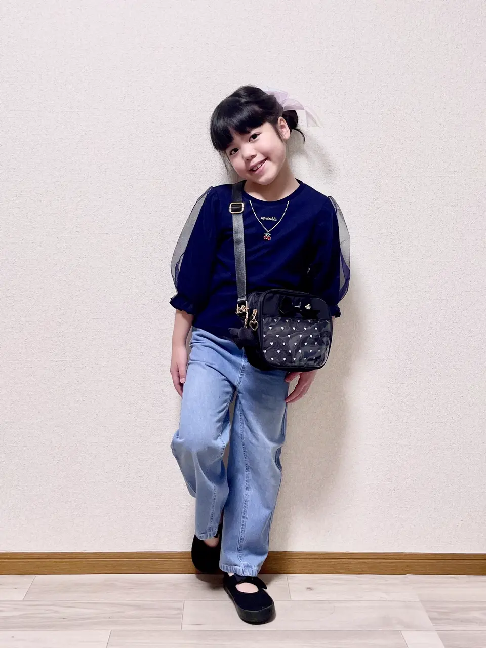  MIKA コーディネート画像