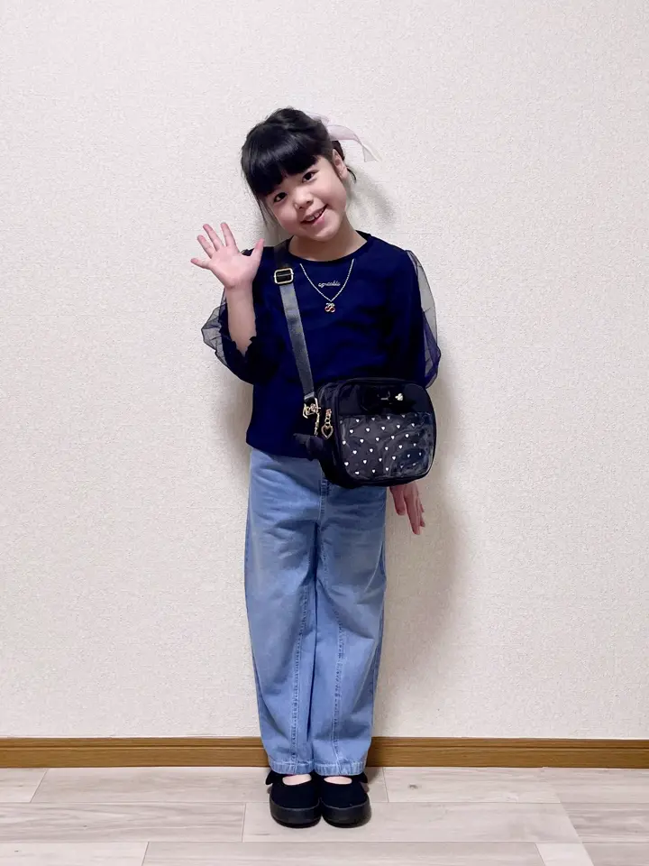 ANY MIKA コーディネート画像