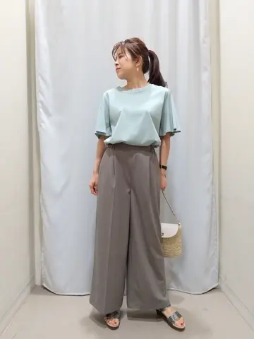 ANY 榎本 コーディネート画像