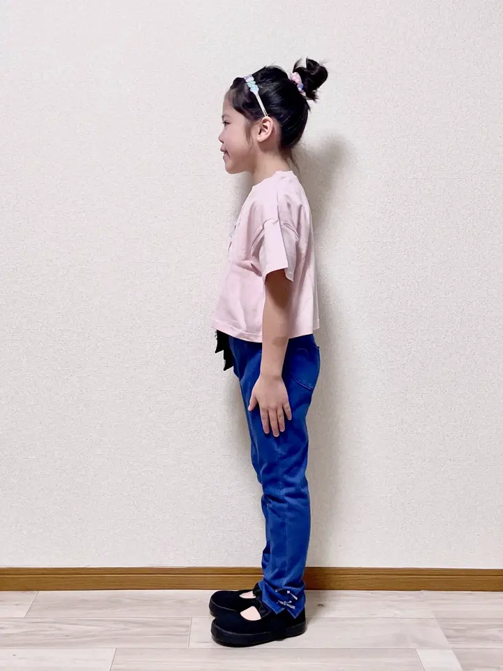 ANY MIKA コーディネート画像