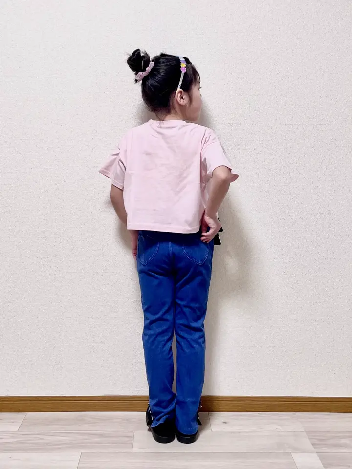 ANY MIKA コーディネート画像