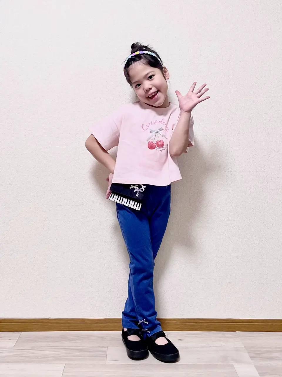 ANY MIKA コーディネート画像