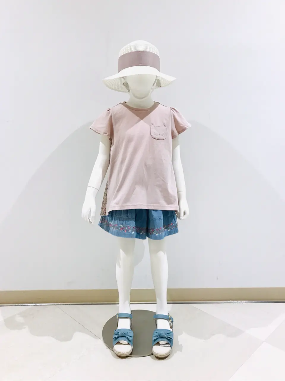 ANY 田口 コーディネート画像