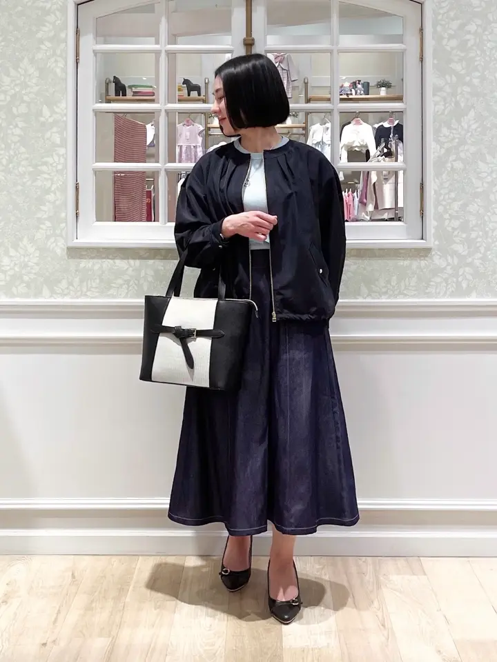 ANY SIS MIKA コーディネート画像