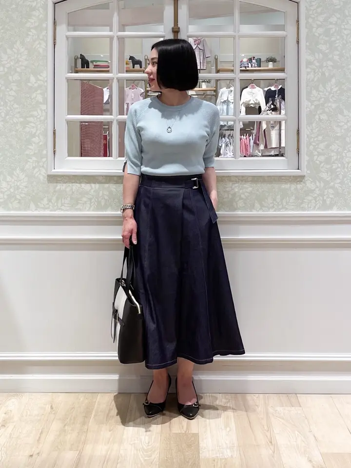 ANY SIS MIKA コーディネート画像