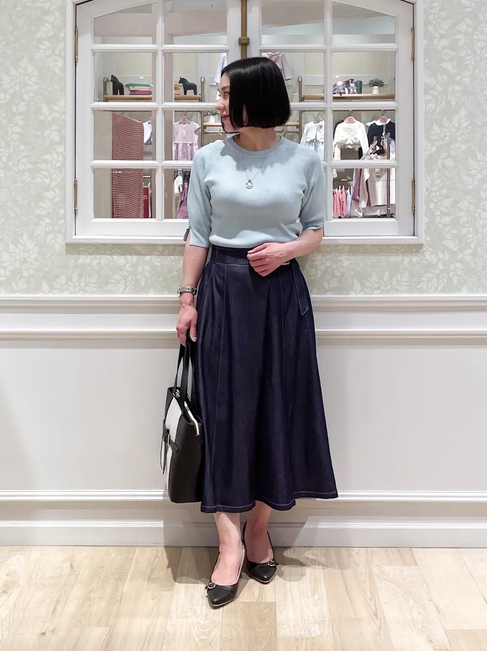 ANY SIS MIKA コーディネート画像