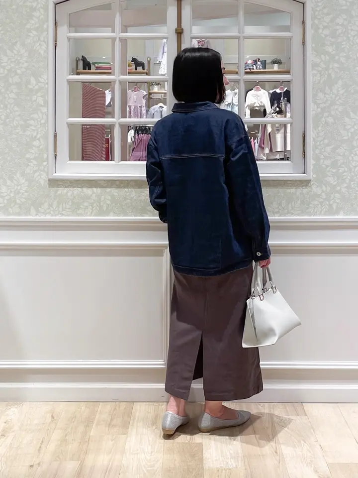 ANY MIKA コーディネート画像