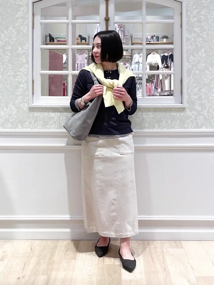 ANY MIKA コーディネート画像