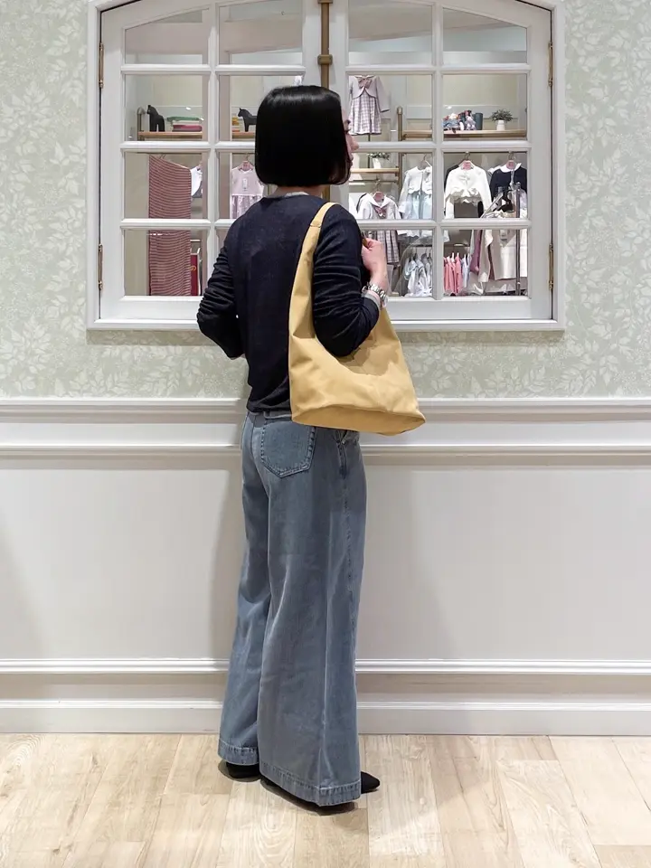 ANY MIKA コーディネート画像