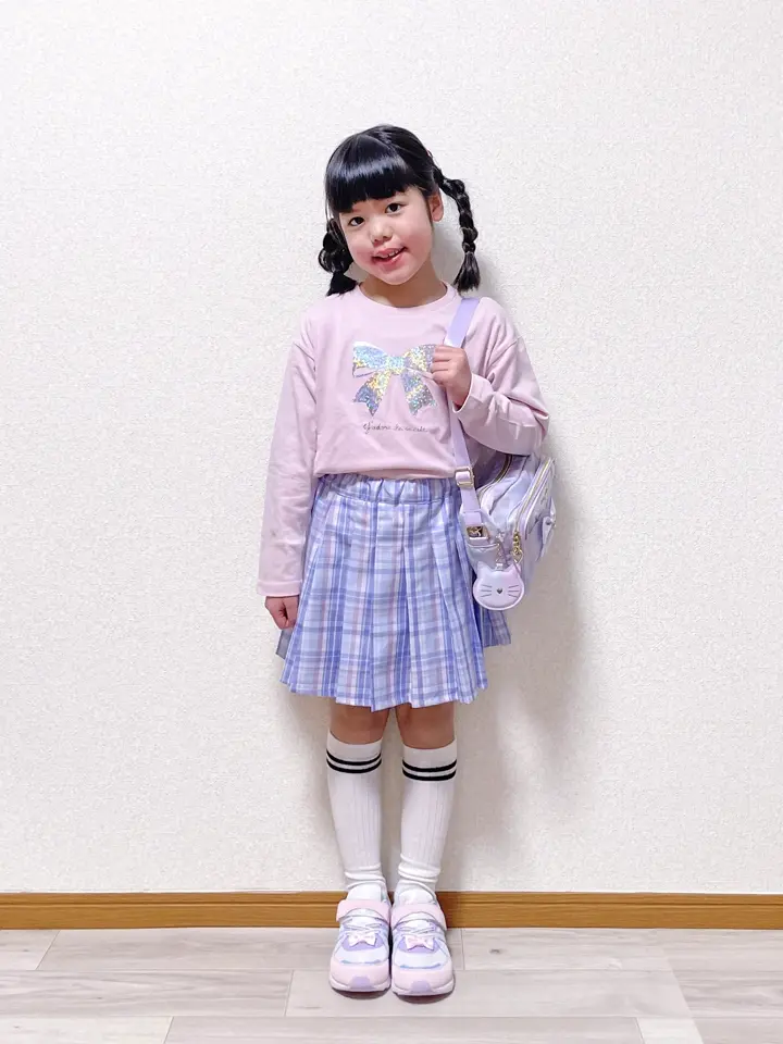 ANY MIKA コーディネート画像