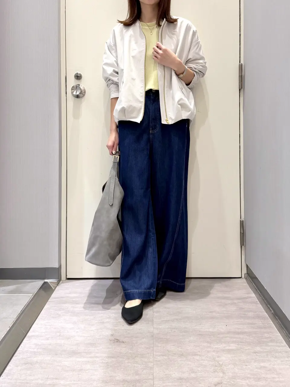 ANY 金井 コーディネート画像